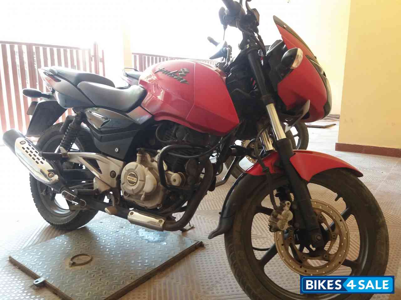 Bajaj Pulsar 180 DTSi