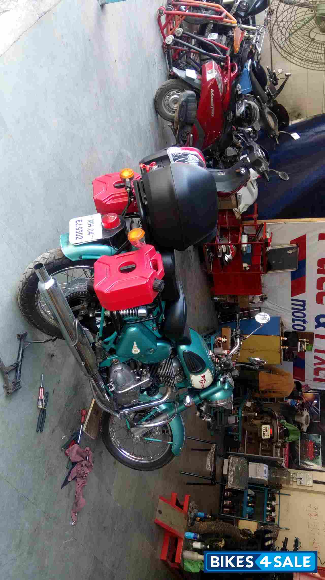 Sea Green Royal Enfield Classic 500