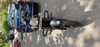 Bajaj Avenger Street 220