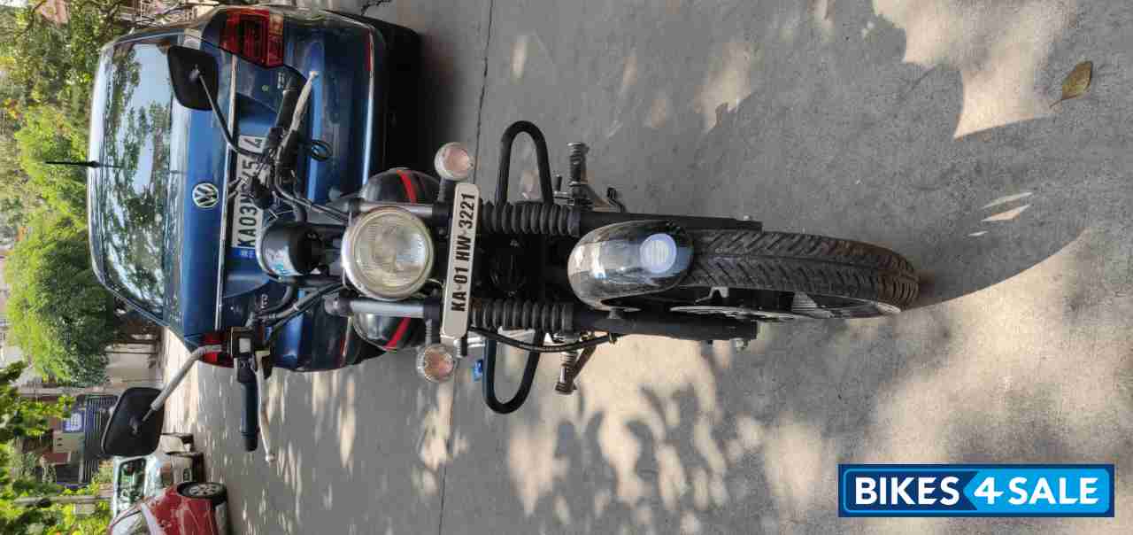 Bajaj Avenger Street 220 Bajaj Avenger Street 220