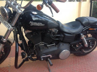 Vivid Black Harley Davidson Dyna FXDB Street Bob