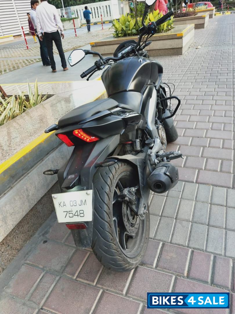Black Bajaj Dominar 400 Disc