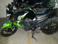 Green Black Yamaha FZ-S
