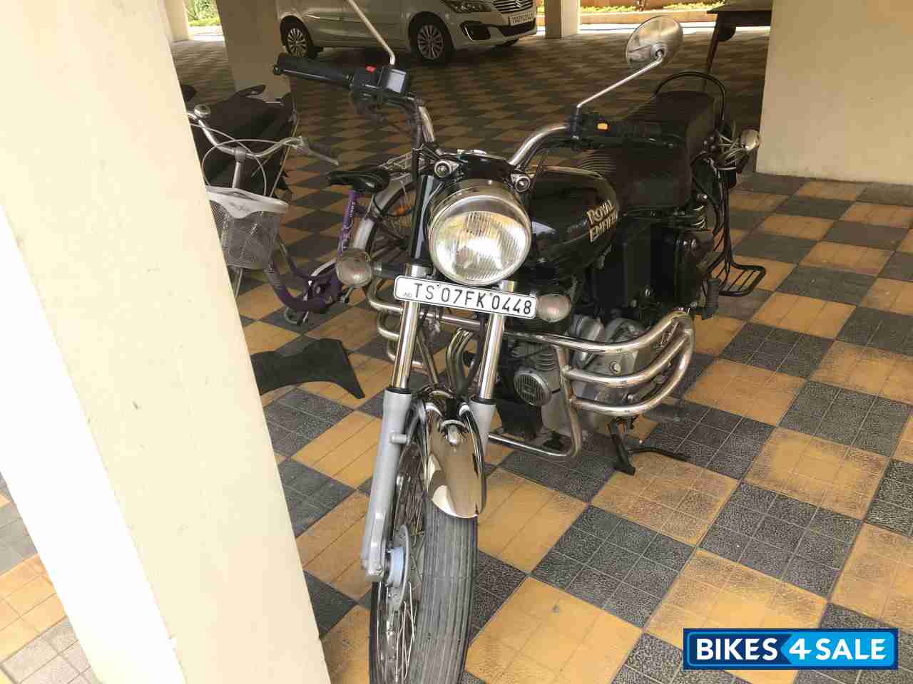 Magic Black Royal Enfield Bullet Electra Twinspark