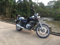 Bajaj Avenger 200 DTS-i