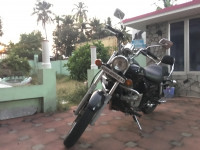Bajaj Avenger 200 DTS-i