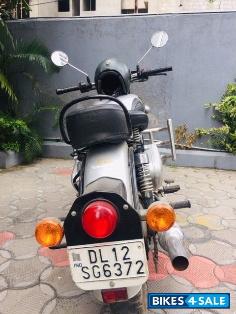 Silver Royal Enfield Classic 350