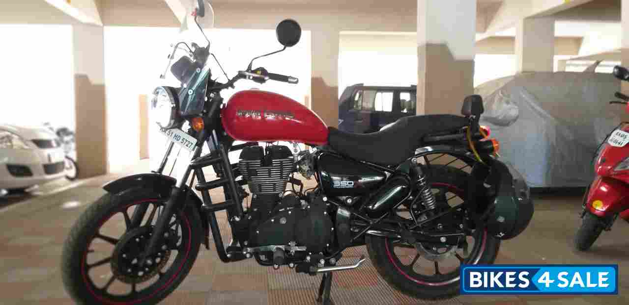Red Royal Enfield Thunderbird X 350
