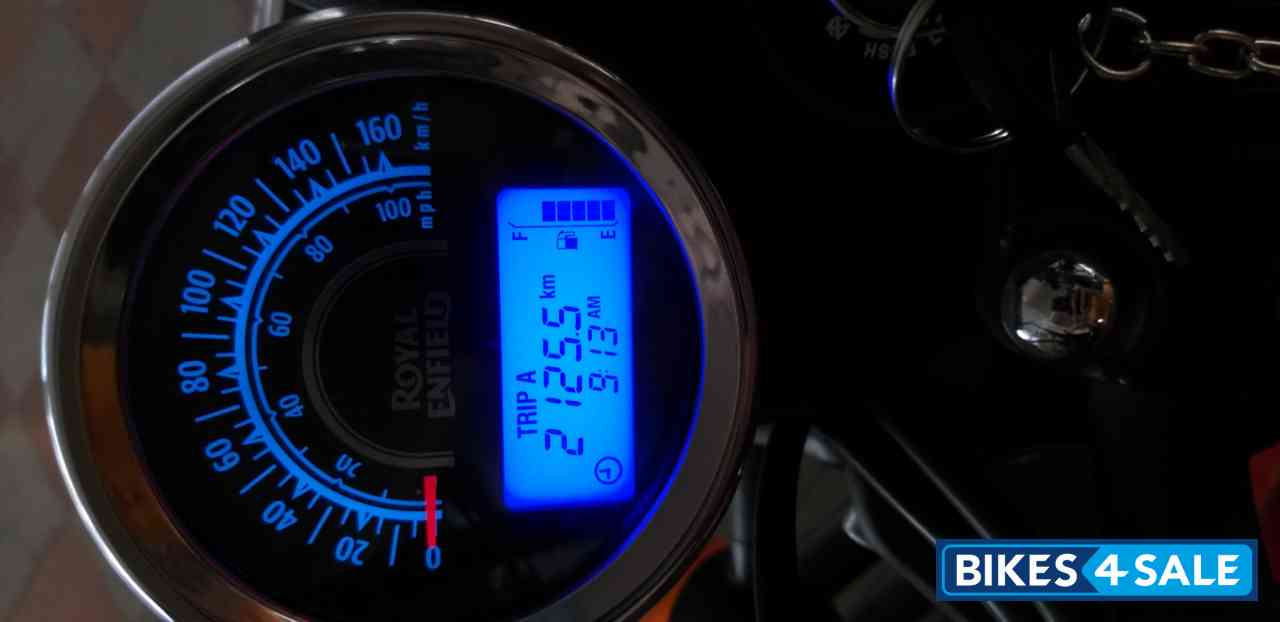 Red Royal Enfield Thunderbird X 350