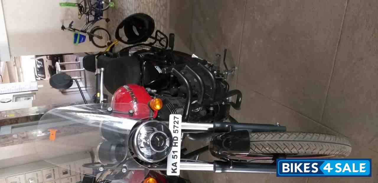 Red Royal Enfield Thunderbird X 350