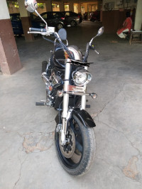 Black Hyosung Aquila Pro 650