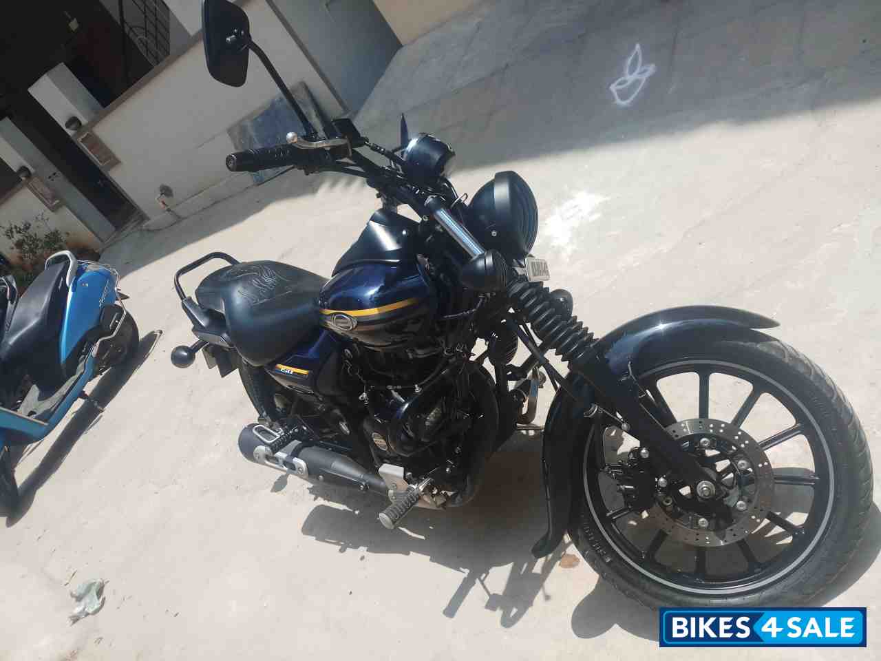 Bajaj Avenger Street 150