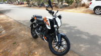 KTM Duke 200
