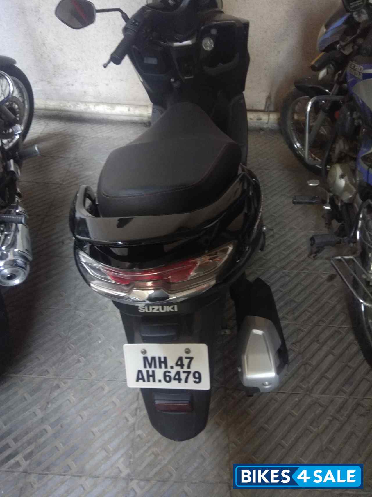 Suzuki Burgman Street