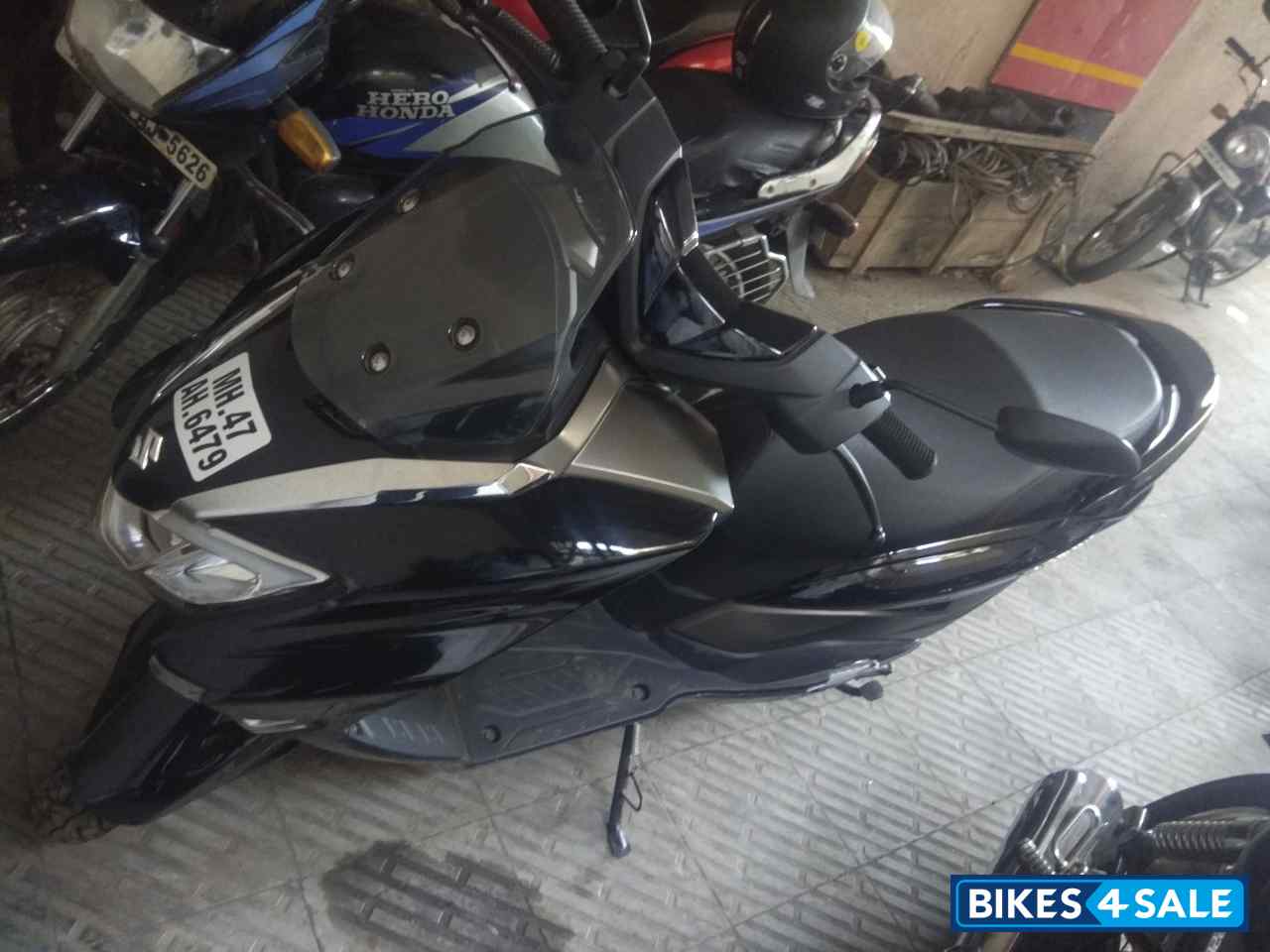 Suzuki Burgman Street