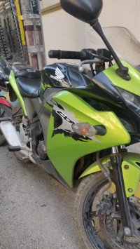 Honda CBR 150R 2013 Model