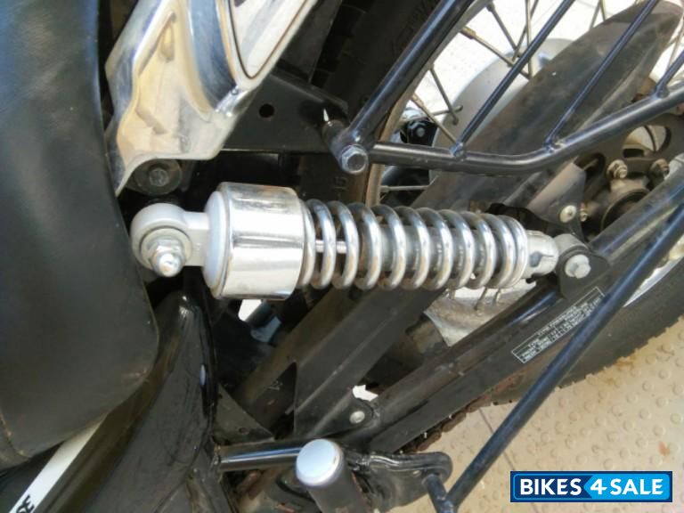 Bajaj Avenger Cruise 220