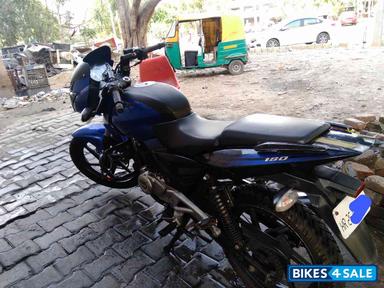 Bajaj Pulsar 180 DTSi