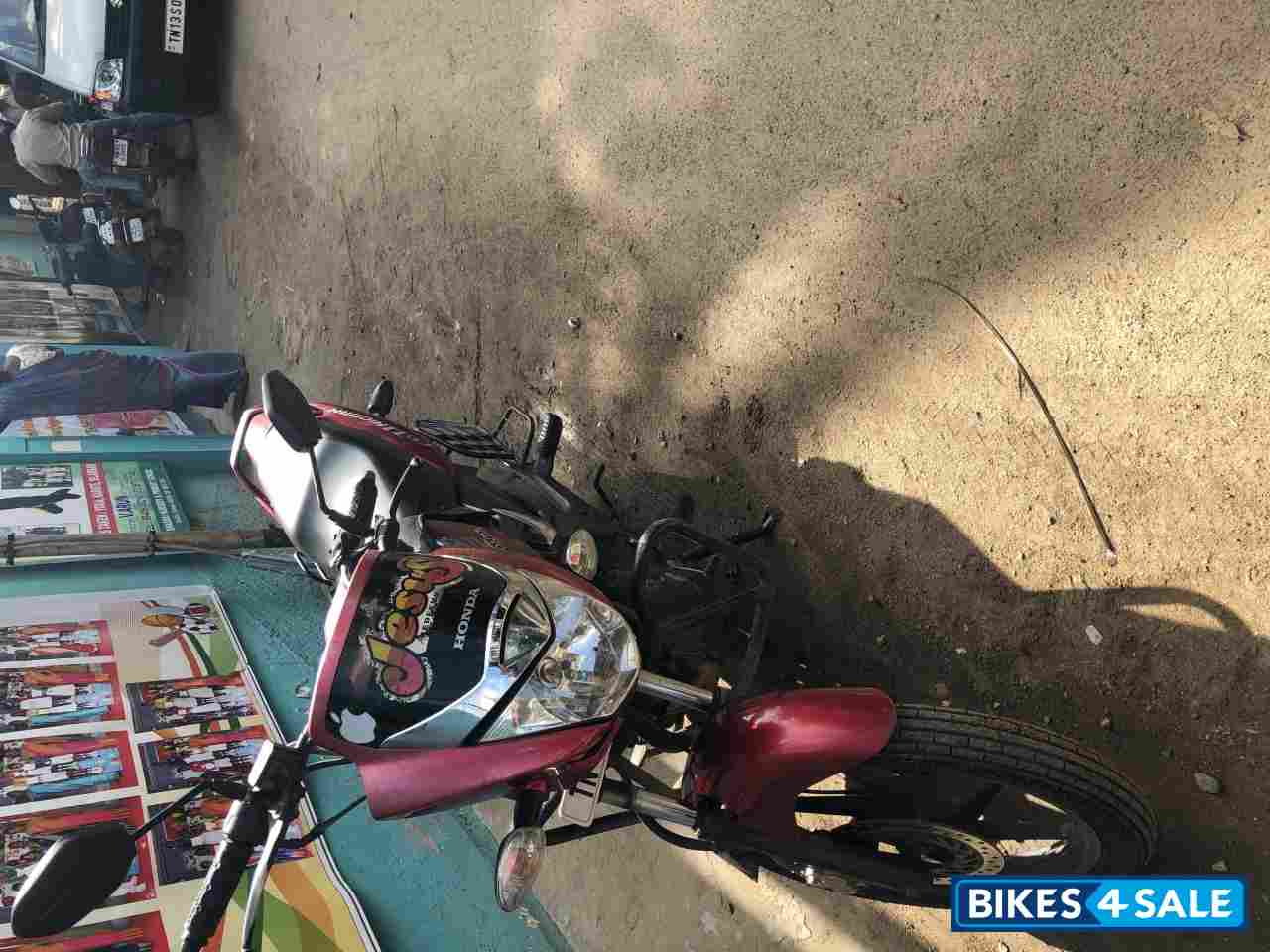 Red Honda CB Unicorn