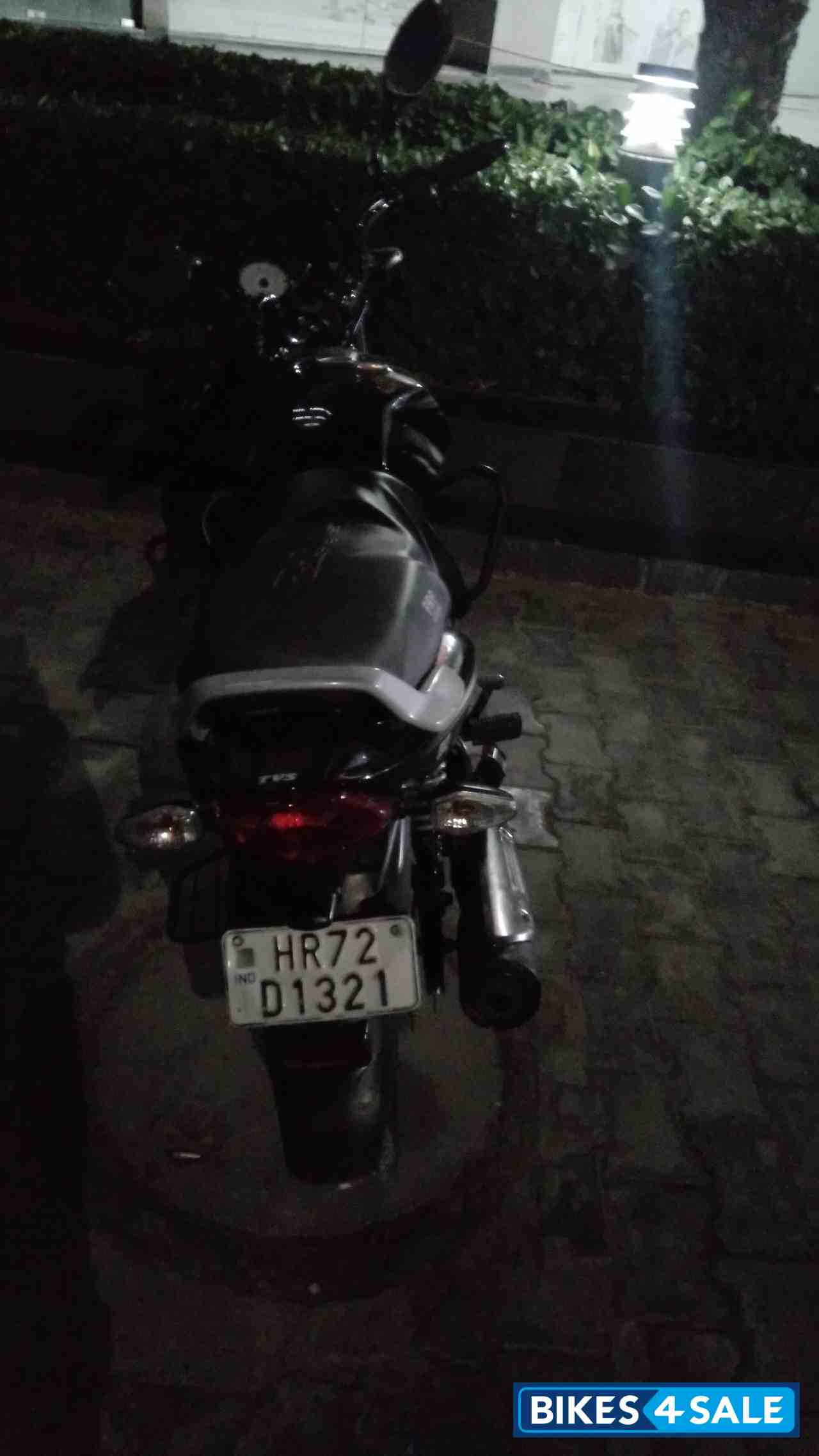 Black TVS Star City Plus