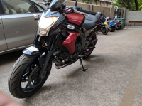 Black/red Kawasaki ER-6n