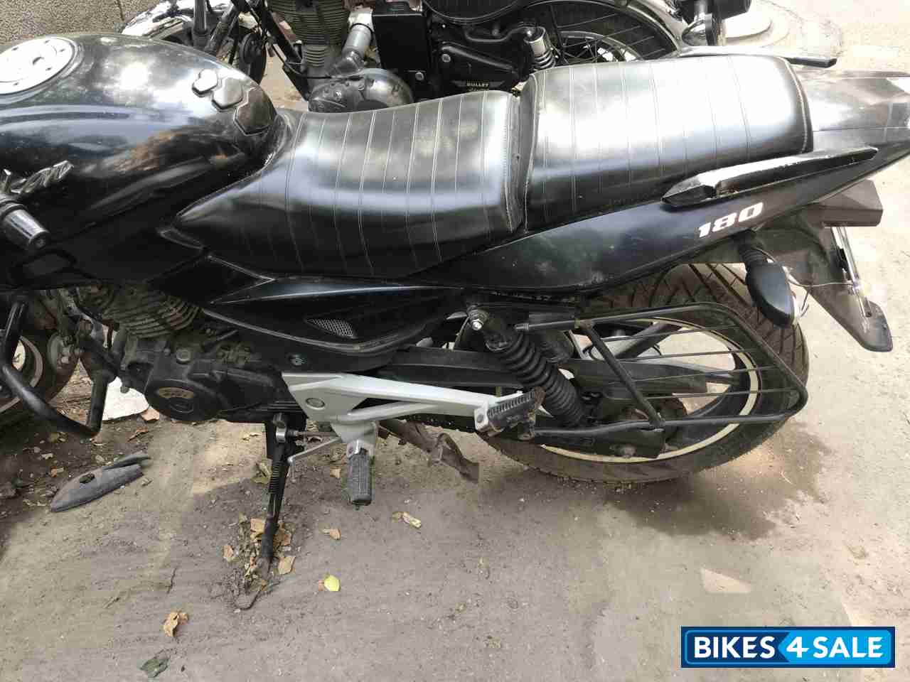 Bajaj Pulsar 180 DTSi