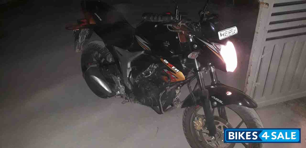 Black With Gold Suzuki Gixxer ABS