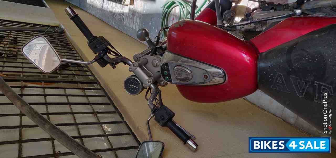 Cocktail Wine Red Bajaj Avenger 180 DTS-i