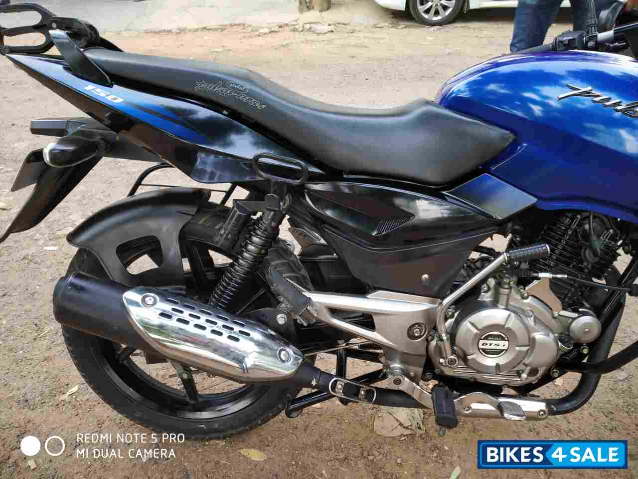 Blue Bajaj Pulsar 150 DTSi