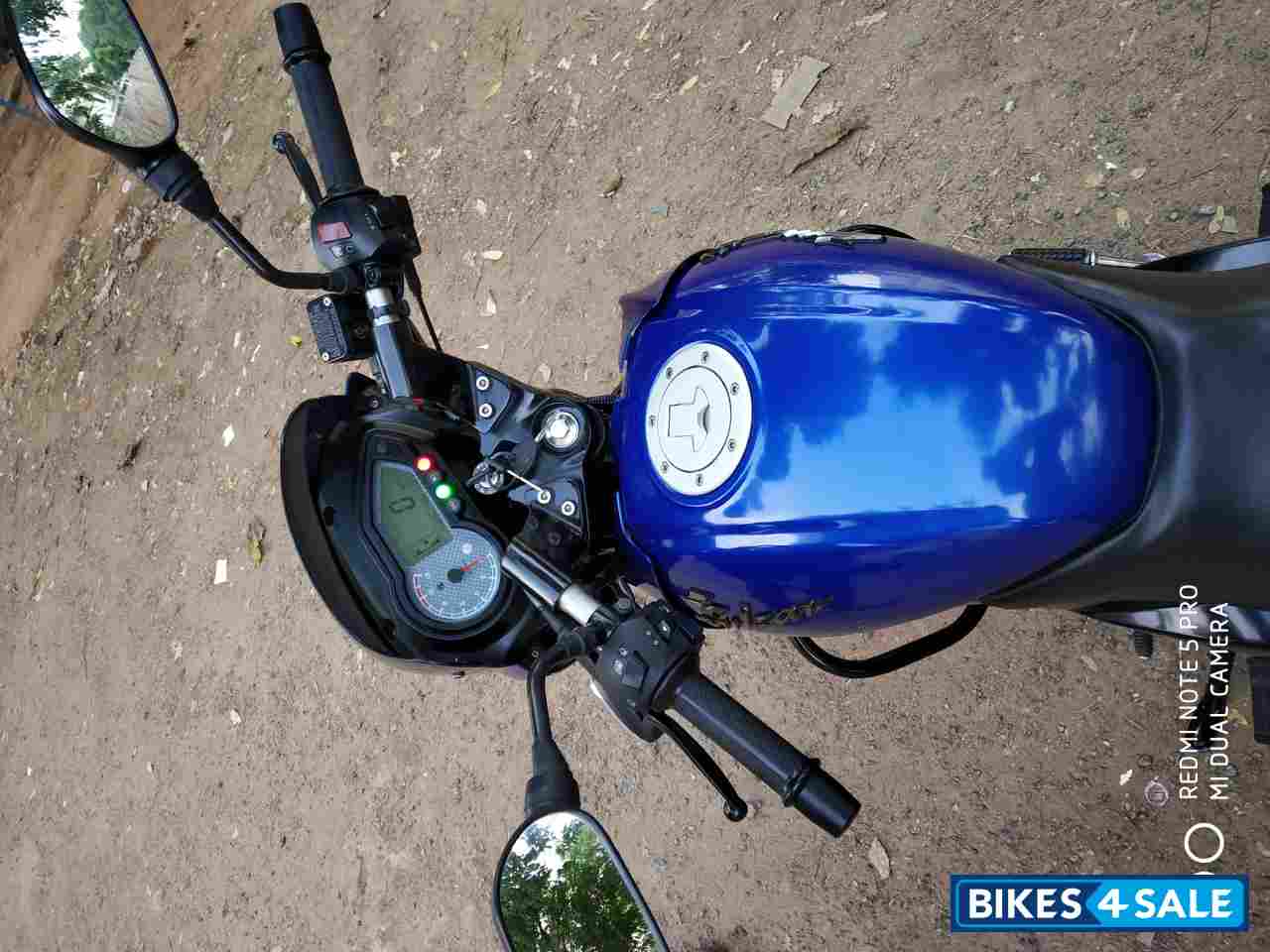 Blue Bajaj Pulsar 150 DTSi
