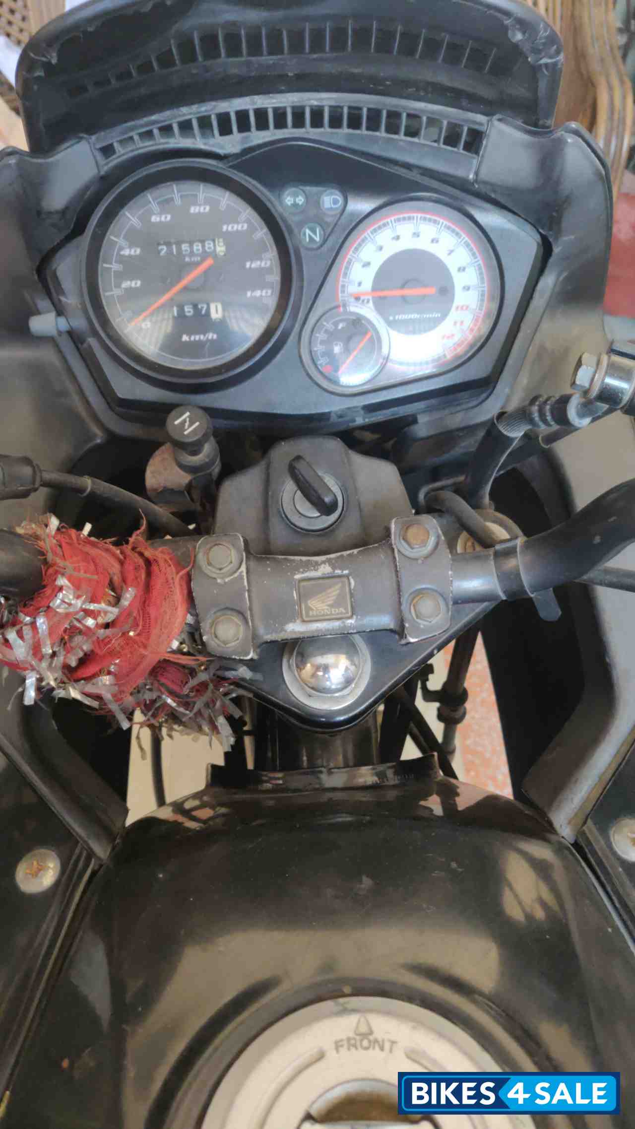 Black Honda CBF Stunner