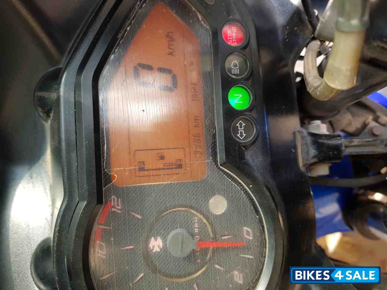 Bajaj Pulsar 220 DTSi