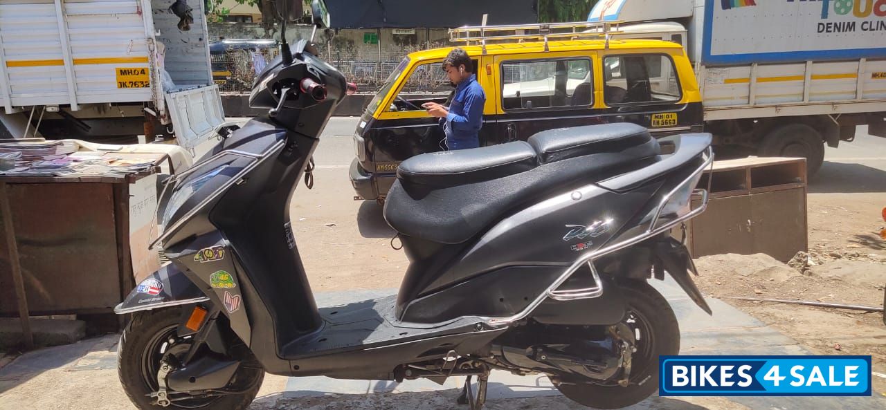 Black Matt Honda Dio