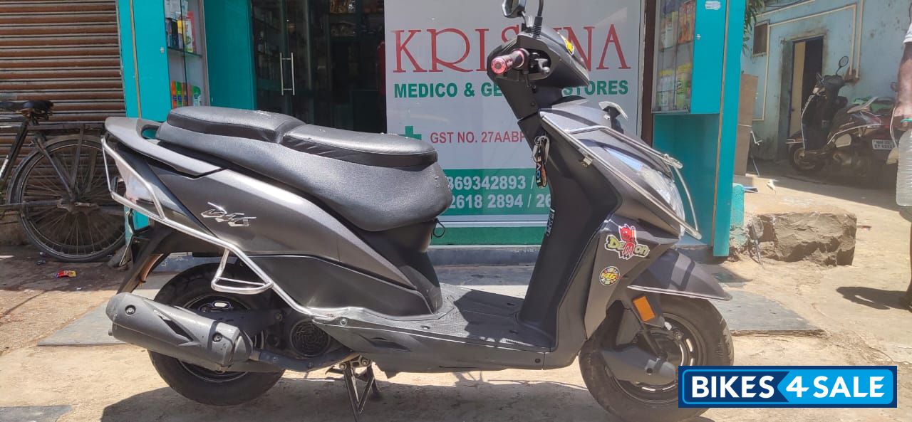 Black Matt Honda Dio