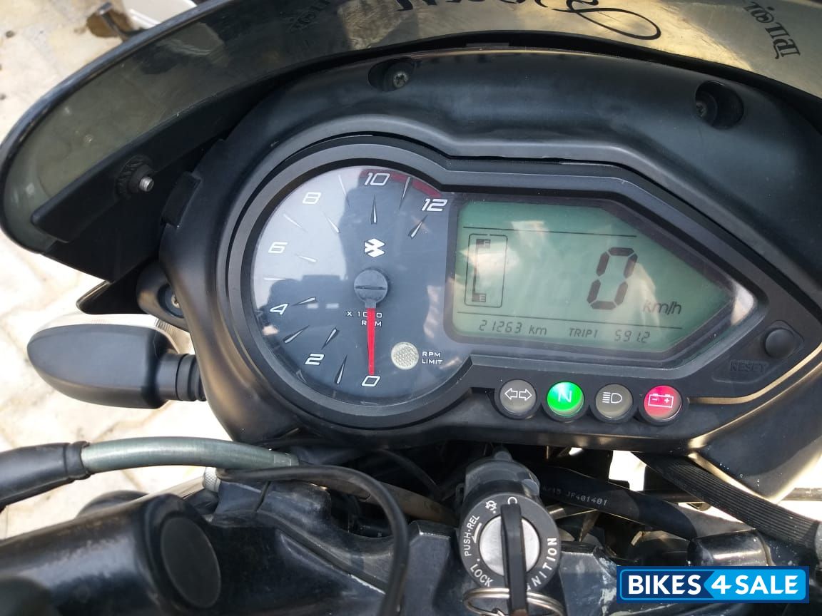 Black Bajaj Pulsar 150 DTSi