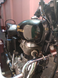 Black Royal Enfield Bullet Electra Twinspark