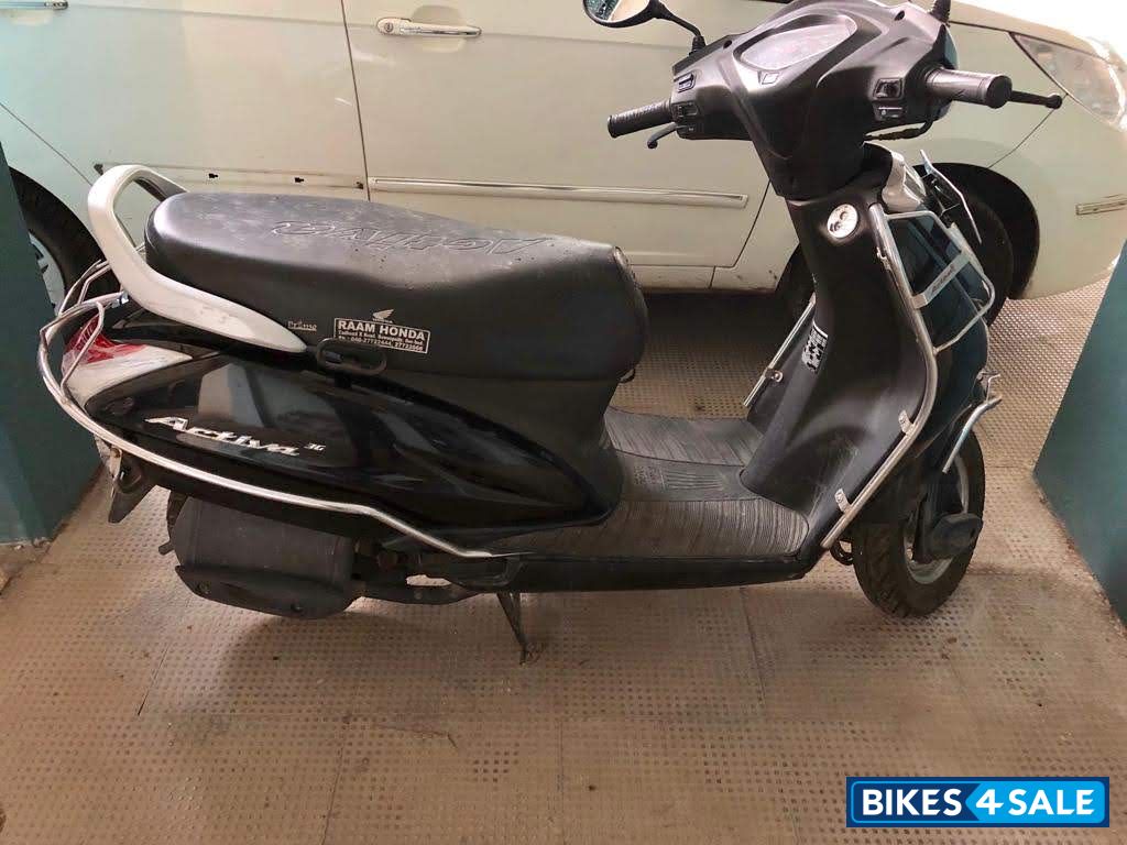 Black Honda Activa 3G Black Honda Activa 3G