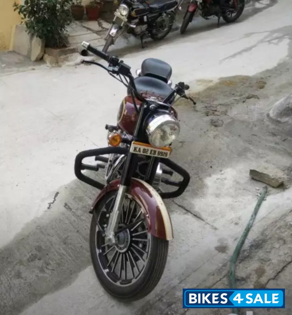 Royal Enfield Bullet Machismo A350