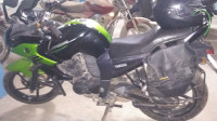 Black Green Yamaha Fazer