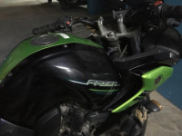 Black Green Yamaha Fazer