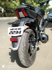 Black Bajaj Dominar 400 Disc