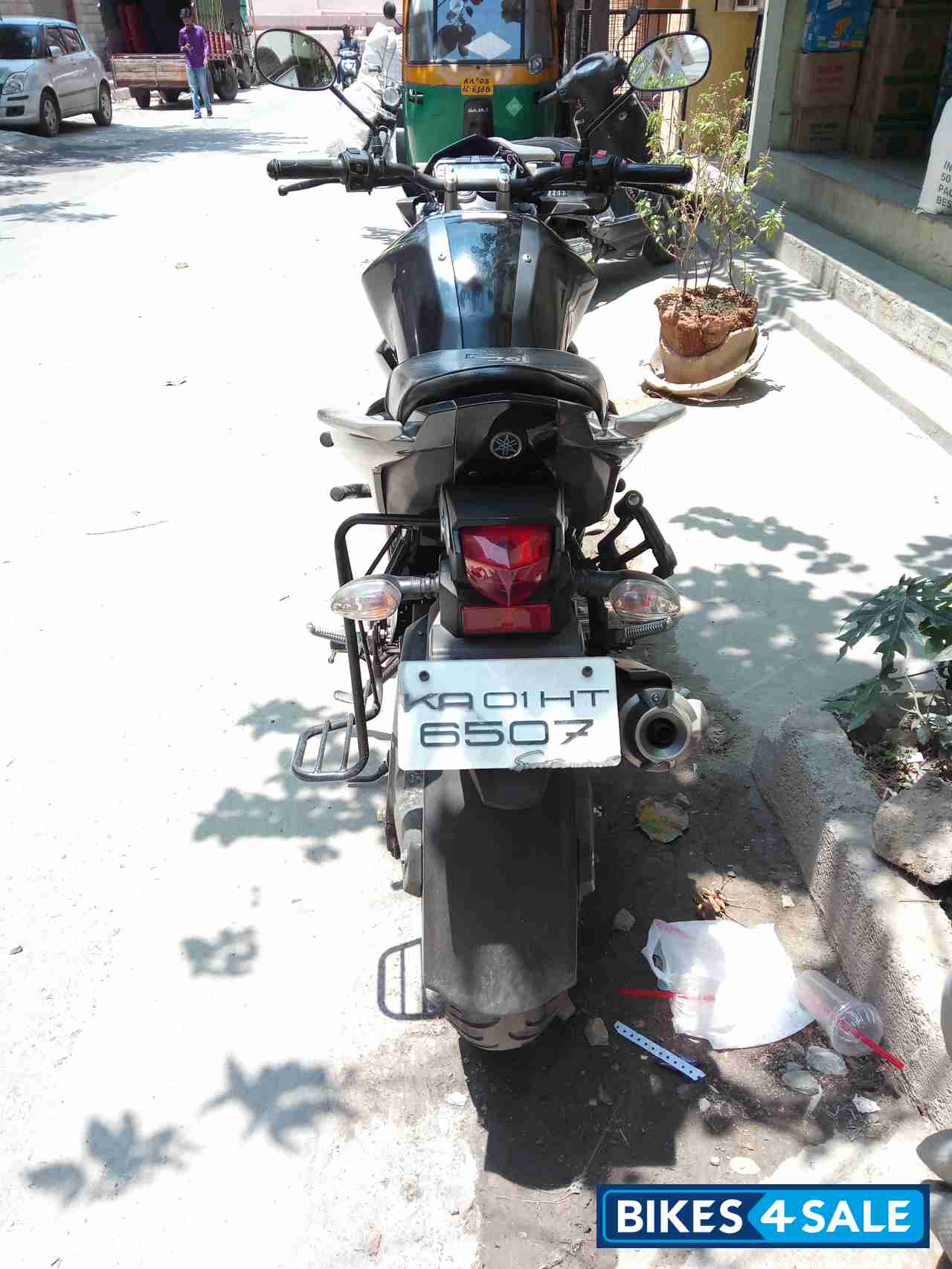 Gray Yamaha FZ-S FI V2