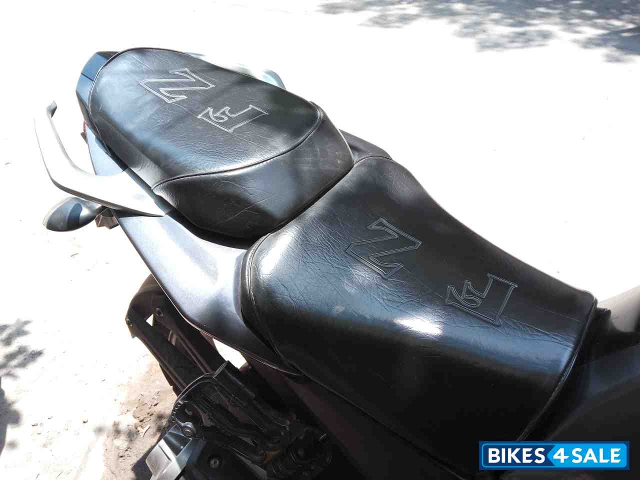 Gray Yamaha FZ-S FI V2