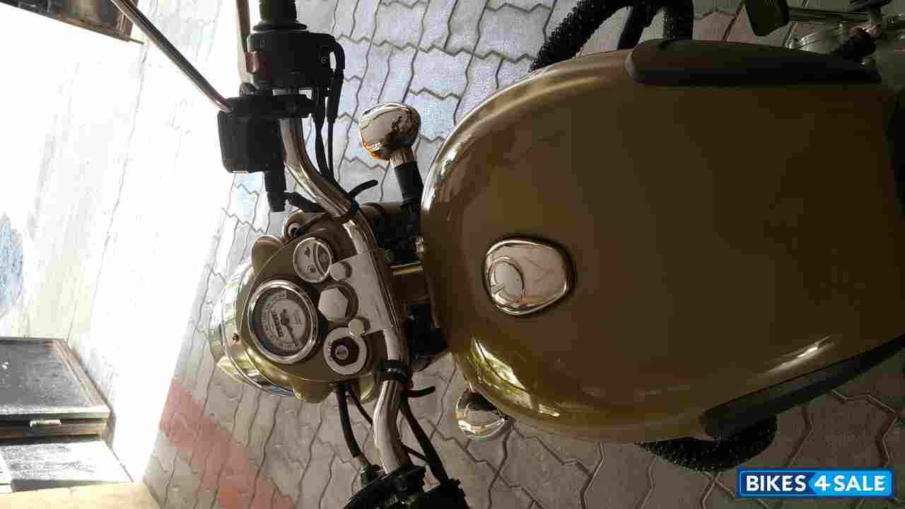 Royal Enfield Classic Desert Storm Royal Enfield Classic Desert Storm