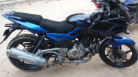 Bajaj Pulsar 220F