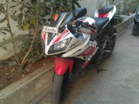 Yamaha YZF R15 V2