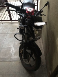 Dual Tone, Black And Red Suzuki Gixxer 150
