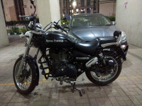 Black Royal Enfield Thunderbird 500