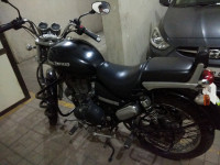 Black Royal Enfield Thunderbird 500