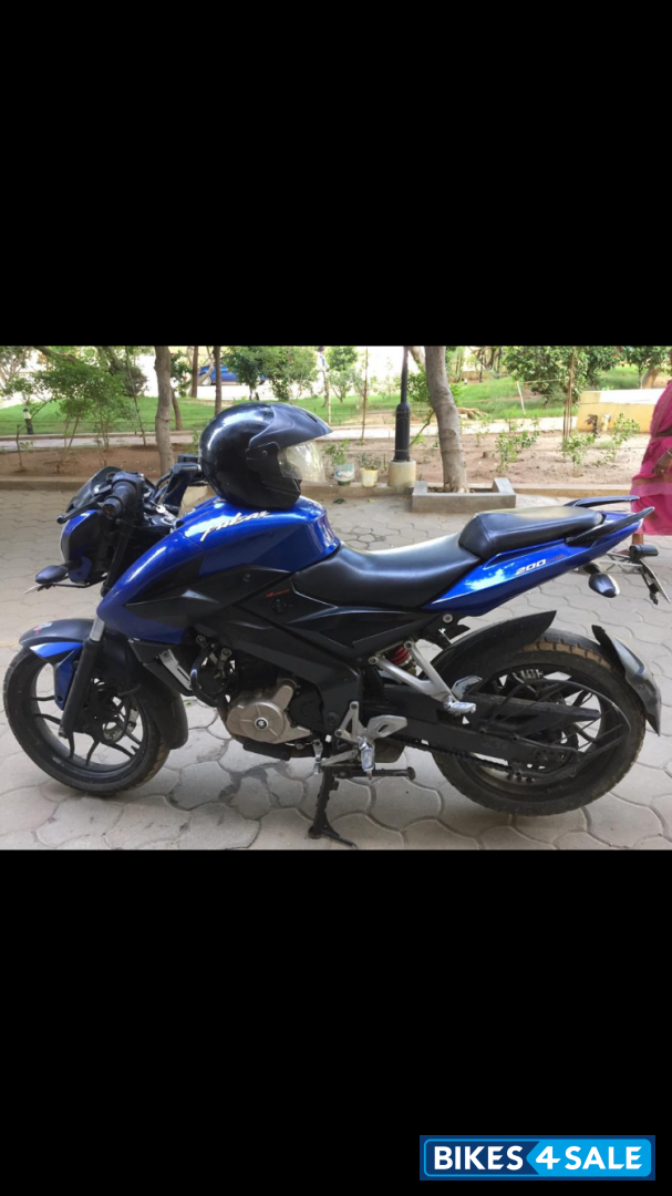 Bajaj Pulsar 200 NS Bajaj Pulsar 200 NS
